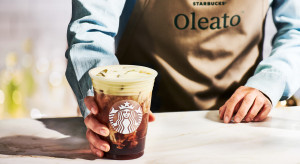 Kawa z oliwą to nie żart, ale nowy pomysł prezesa Starbucksa. Jak smakuje OLEATO? / materiały prasowe