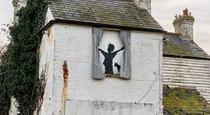 Najnowszy mural Banksy'ego został zniszczony zaledwie kilkanaście godzin po jego powstaniu / fot. Instagram @banksy