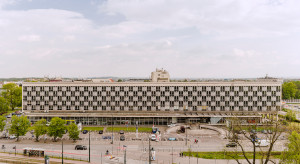Kraków. Opuszczony budynek hotelu „Cracovia” zyska nowe życie. Startuje konkurs na jego przebudowę