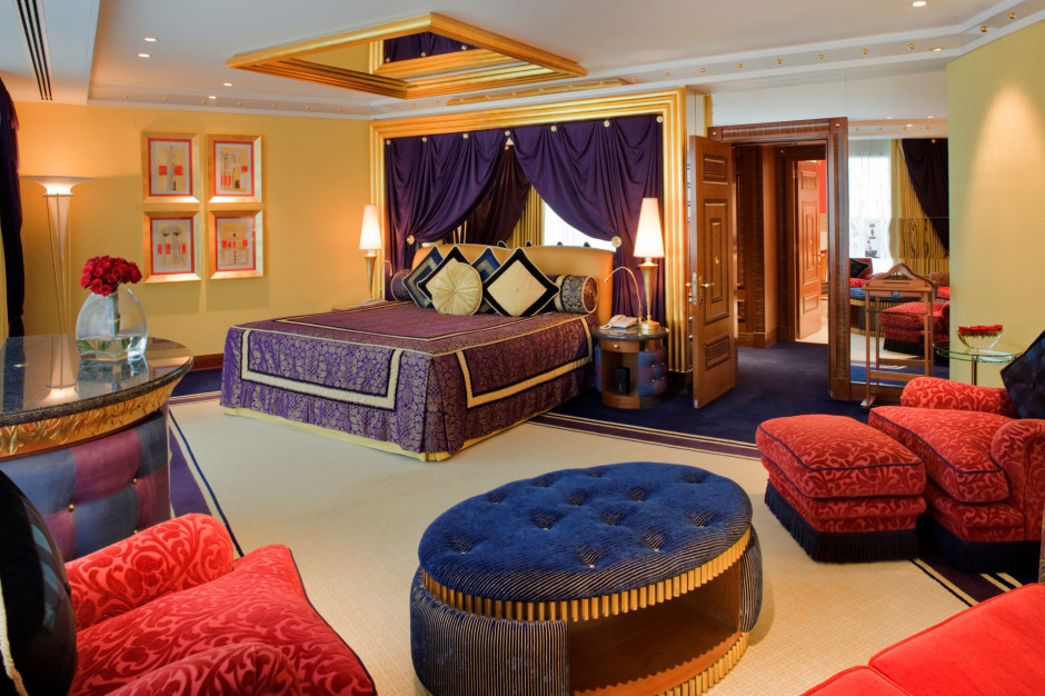 Łóżko w hotelu Burj Al Arab, fot. mat. prasowe