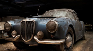 W Holandii odkryto kolekcję 230 klasycznych aut / fot. Gallery Aaldering/Classic Car Auctions