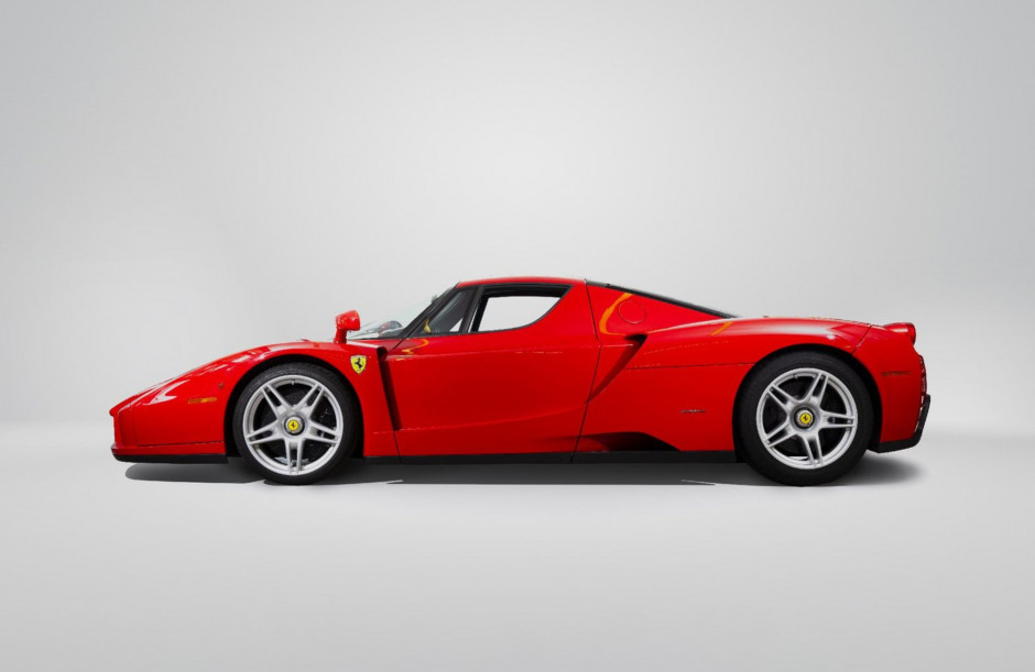 Ferrari Enzo z 2011, które należało do Fernanda Alonsa trafia pod młotek / fot. Monaco Car Auctions