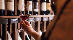 Francja nie jest już nr 1. Decanter World Wine Awards 2023 wybrał kraj z najlepszymi winami na świecie! / Shutterstock