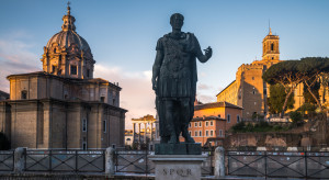 Rzym udostępnił turystom nową atrakcję. To miejsce śmierci Juliusza Cezara / Getty Images