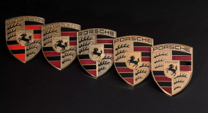 Tak mogło wyglądać logo Porsche. Marka udostępniła szalone pomysły designera