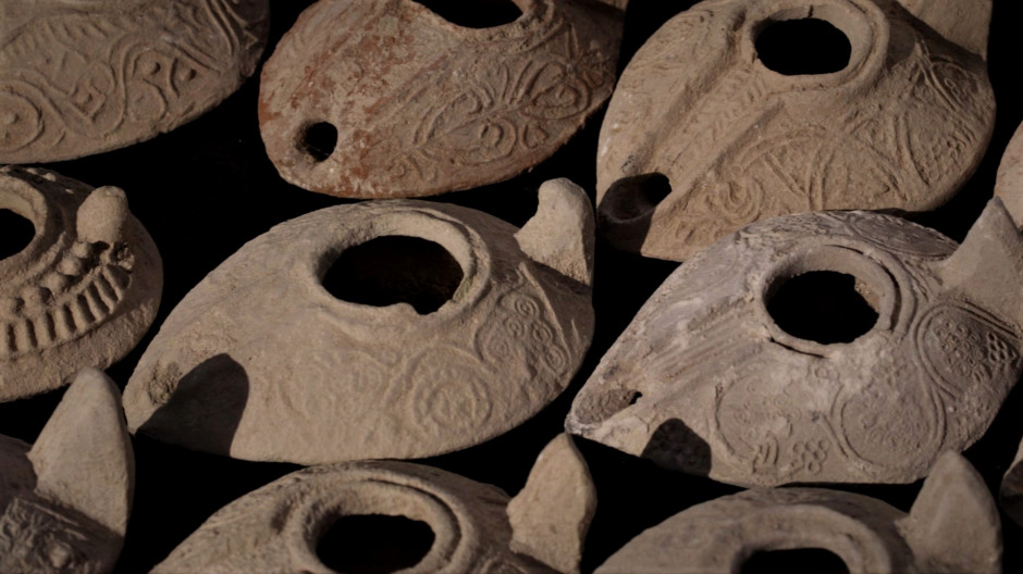 Gliniane lampy z grobowca Salome / Izraelski Urząd ds. Starożytności