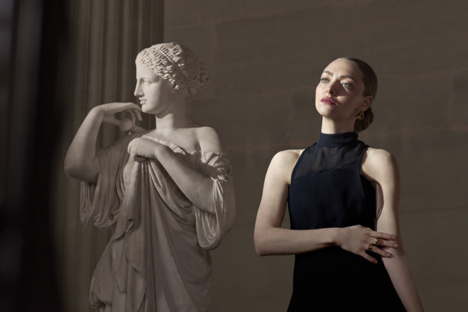 Lancôme x Louvre - Amanda Seyfried / materiały prasowe
