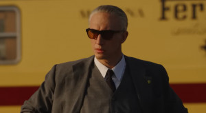 Adam Driver jako Enzo Ferrari. Zwiastun filmu Michaela Manna robi wrażenie