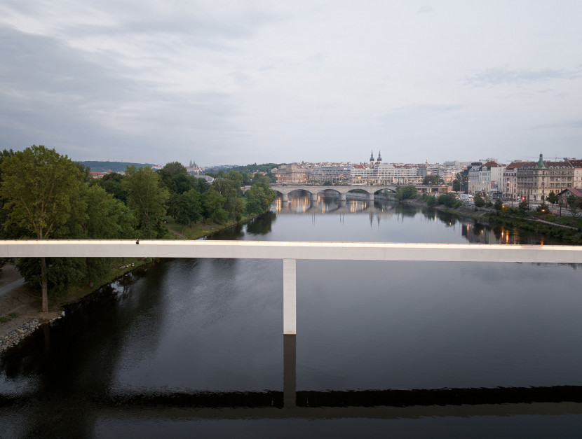 Śtavanice - nowy most w czeskiej Pradze / materiały prasowe, fot. Alex Shoots Buildings