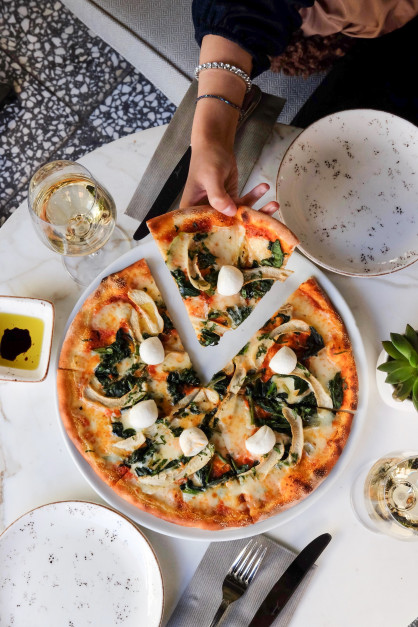 Gdzie zjeść najlepszą pizzę na świecie? Wyniki 50 Top Pizza World 2023 / Unsplash
