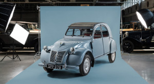 Citroen 2CV kończy 75 lat. Kultowy francuski samochodzik doczeka się specjalnej wystawy
