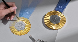 LVMH prezentuje medale na Igrzyska Olimpijskie i Paraolimpijskie 2024 w Paryżu / fot. Thomas Deschamps. LVMH