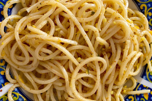 Spaghetti alla bottarga - pyszny makaron prosto z Sardynii / Getty Images