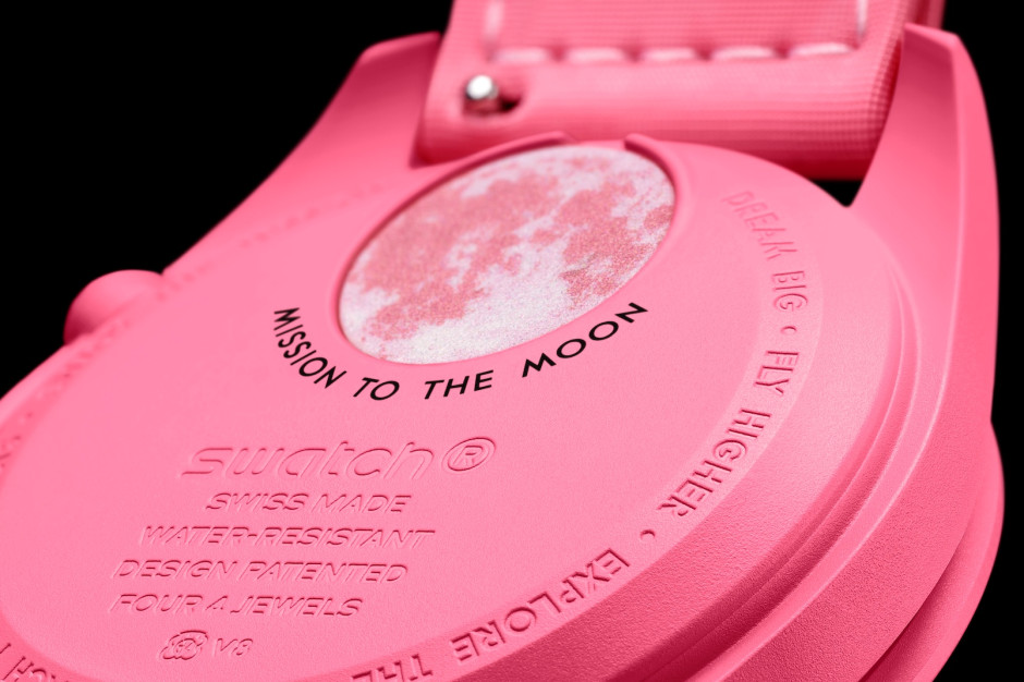 MISSION TO THE PINK MOONPHASE - kolekcja Bioceramic MoonSwatch