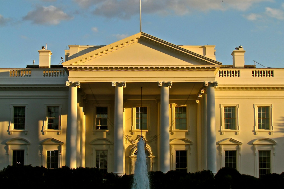 Дональд Трамп хочет украсить Белый дом. Он уже нанял специалиста