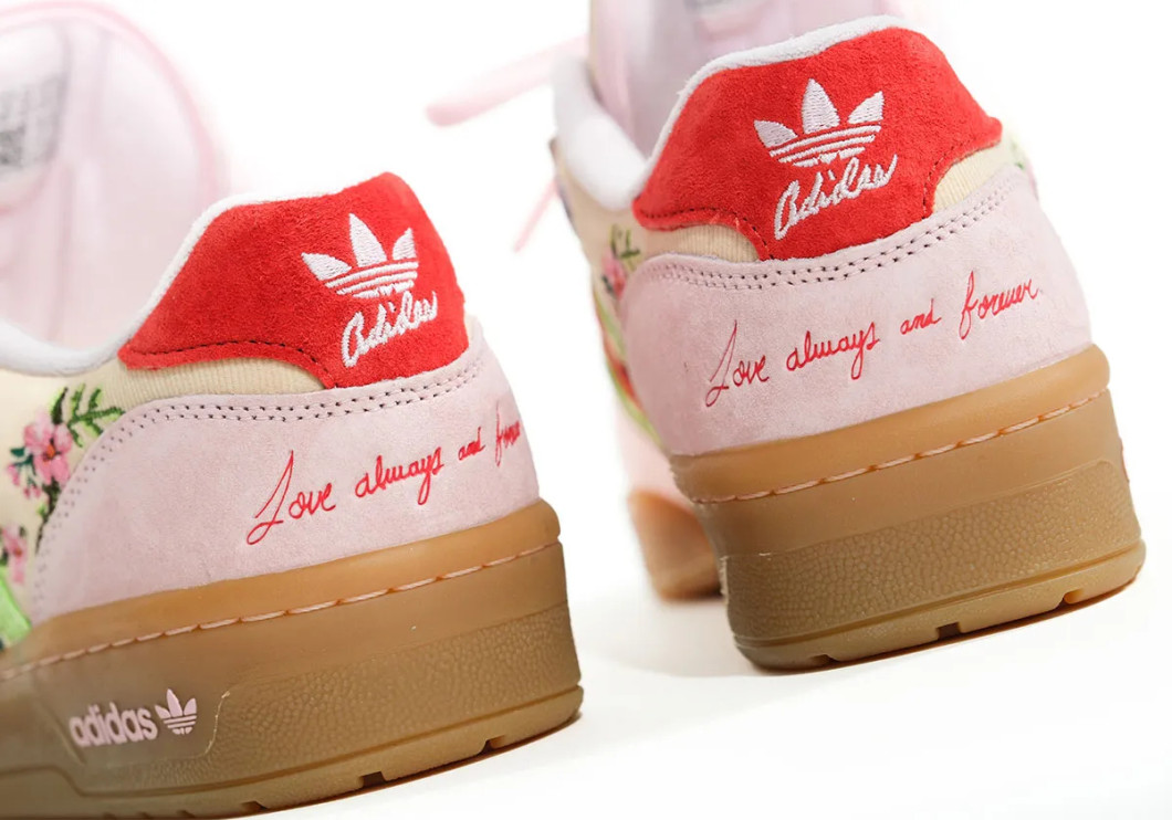 UnheardOf x adidas Rivalry Lo “Grandma’s Couch 2”/photo mat. adidas press releases