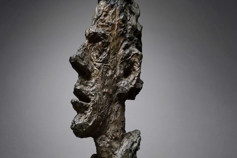 Het beeld Grande tête mince - Alberto Giacometti ging onder de hamer bij Sotheby's / Alberto Giacometti, Grande tête mince, 1955, Sotheby's