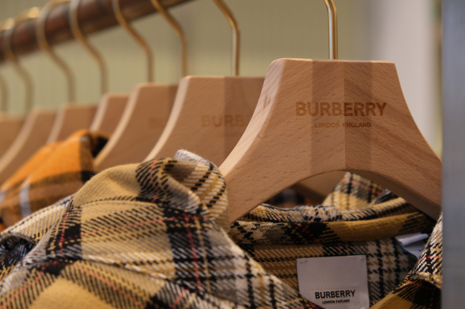 Burberry - 160 yıllık geleneğe sahip İngiliz markası krizde / Shutterstock