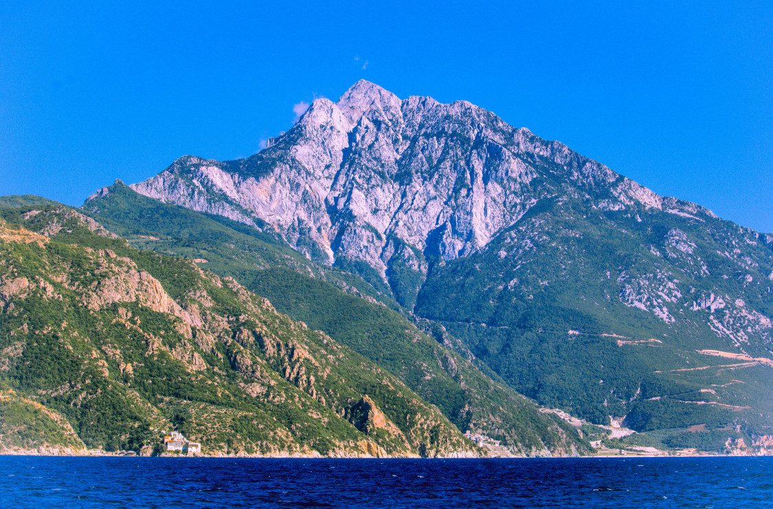 Berg Athos/foto Unsplash Stratiya Stratiev