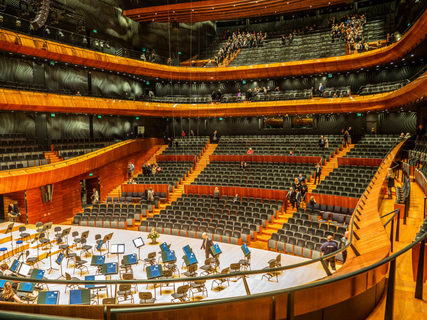 Het interieur van het NOSPR in Katowice / Shutterstock