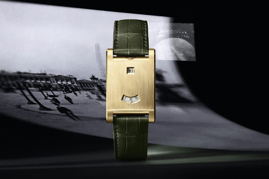 Cartier Tank à Guichets - Cartier's Holy Grail / Cartier