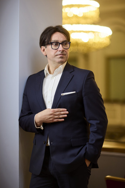 Adam Wesołowski / foto de Karol Fatyga, materiais de imprensa