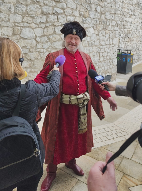 Meeting with King Krakow