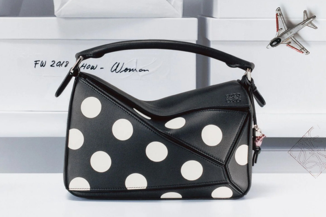 Loewe - anniversary collection of handbags Puzzle 10 / press materials