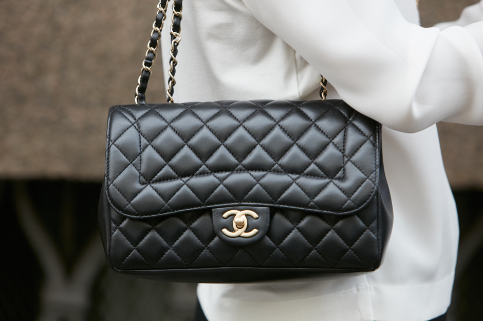 Chanel Ledertasche / Shutterstock
