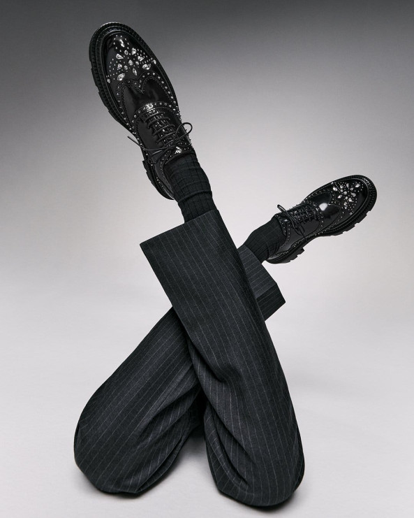 Nouvelle collection mariage Christian Louboutin Bridal 2025/photo. tapis. Communiqués de presse de Christian Louboutin