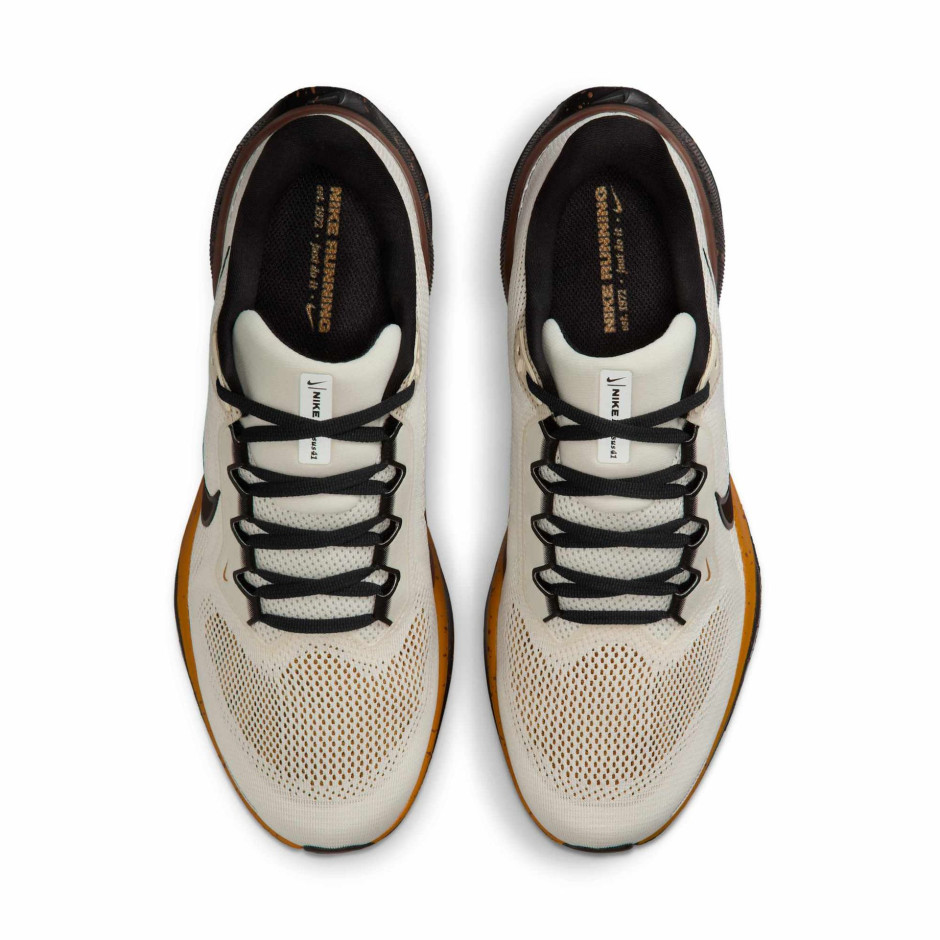 Nike Pegasus 41 in Desert Ochre-uitvoering / Nike