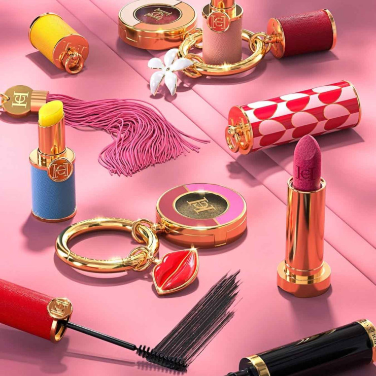 Carolina Herrera Keychain Makeup / Press Materials