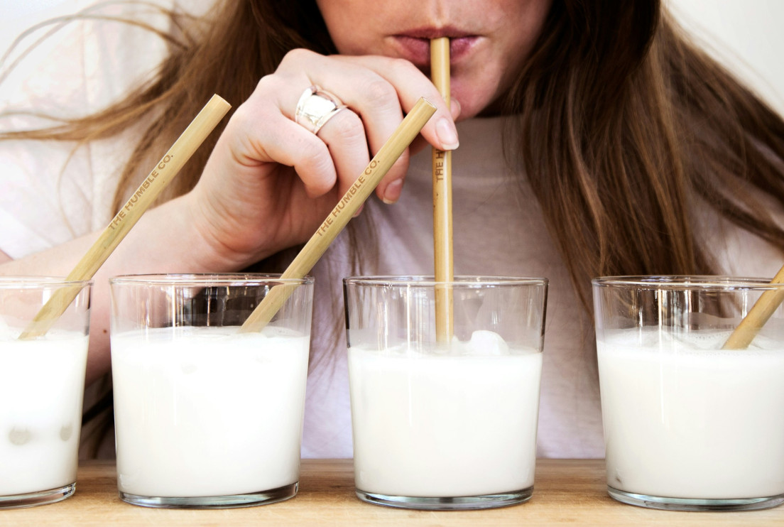 Bebida española Horchata de Chufa / Unsplash, The Humble,