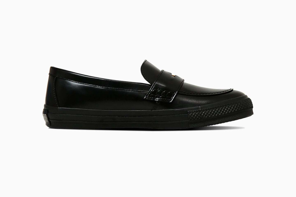 A combination of loafers and sneakers in one model - All-Star Coinloafer Converse / Converse