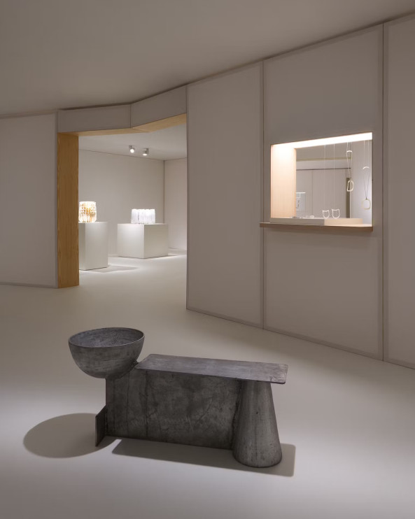 Bench with a bowl - Nifemi Marcus-Bello / Loewe Foundation press materials