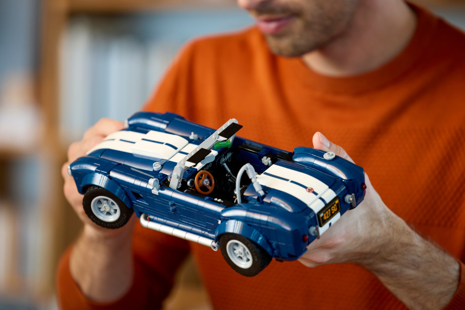 Ícones Lego Shelby Cobra 427 S/C (10357) / foto: materiais de imprensa Lego