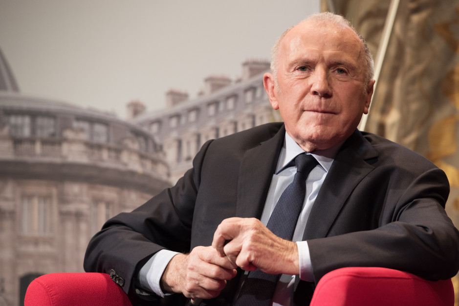 François-Henri Pinault, CEO of Kering, considers resignation / Shutterstock