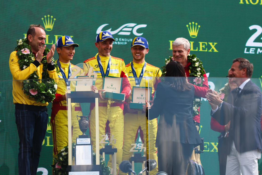 Zwycięscy Le Mans 2025 - Yifei Ye, Robert Kubica i Phil Hanson / Getty Images