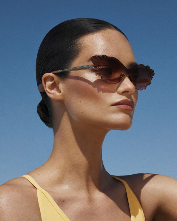 Aquazzura Palm Beach – Brillen für den Sommer 2025 / Pressematerialien