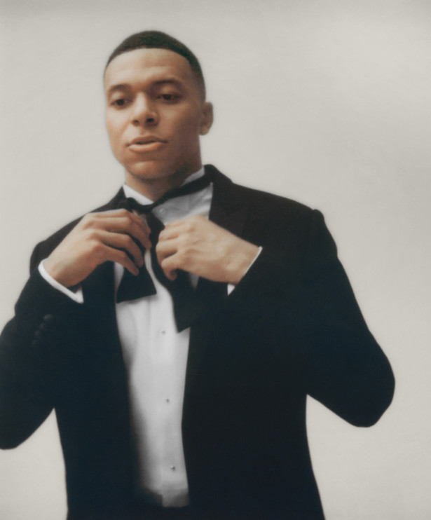 Kylian Mbappé in der neuen Dior-Kampagne für Frühjahr-Sommer 2026 / Pressematerialien, Foto von Jessica Madavo