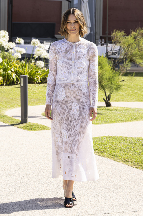 Keira Knightley in einem Spitzenensemble von Chanel / Getty Images