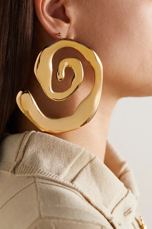 Jacquemus slakkenhuis oorbellen / persmaterialen