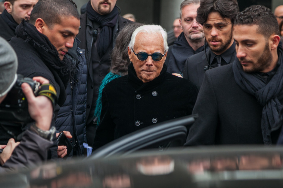 Giorgio Armani, İtalyan moda tasarımcısı Milano'daki defileden sonra / Shutterstock