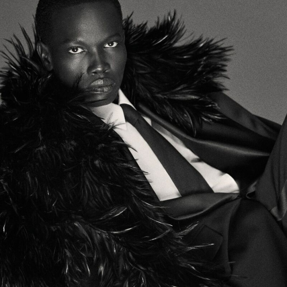 €250.000 Saint Laurent İpek Organze ve Tüy Palto / Saint Laurent Web Sitesi, Lookbook Sonbahar/Kış 2025 Hazır Giyim Koleksiyonu