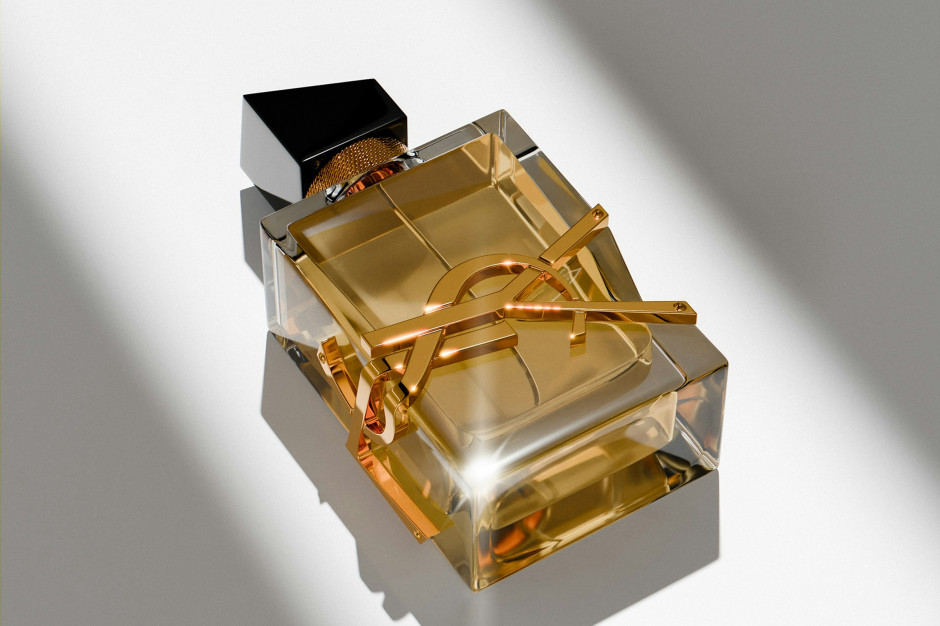 Luksusowy zapach Libre od YSL / Unsplash, Pavlo Talpa