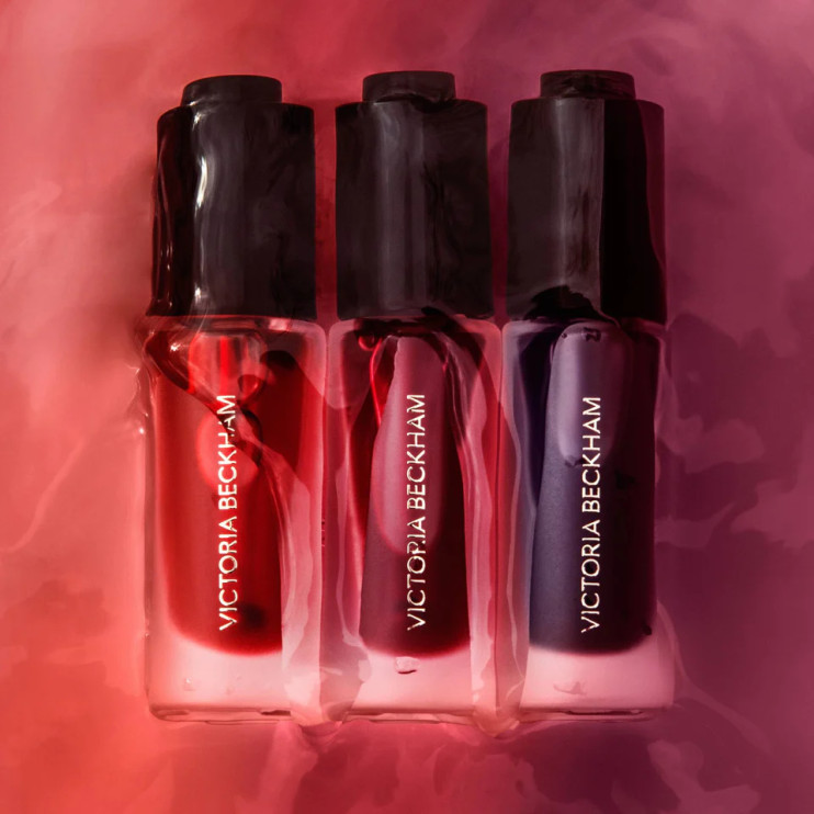 Fard Color Wash/photo mat. Comunicati stampa di Victoria Beckham Beauty