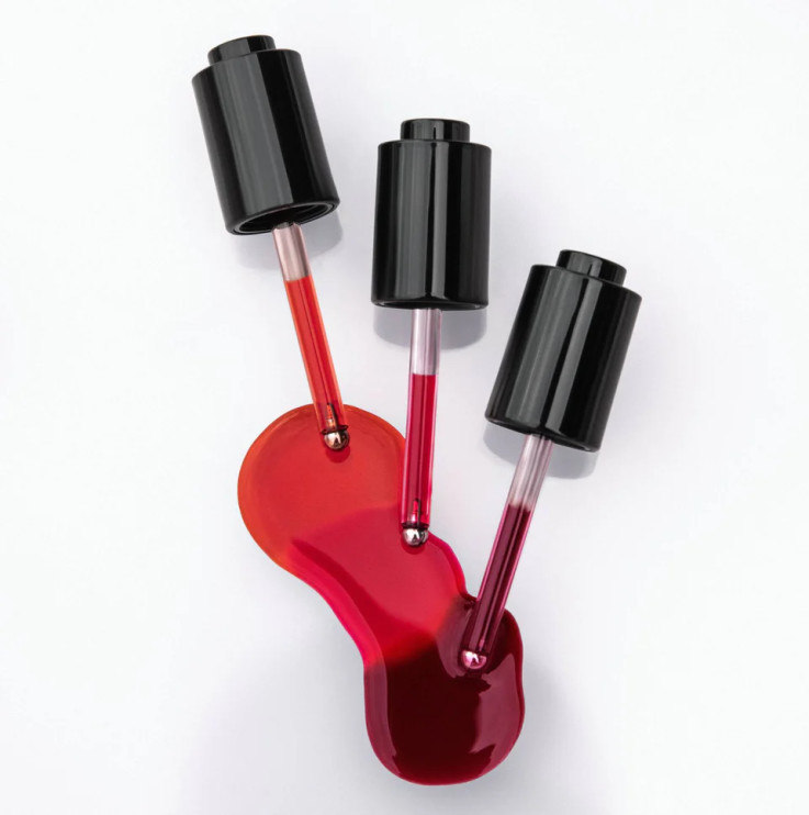 Fard Color Wash/photo mat. Comunicati stampa di Victoria Beckham Beauty