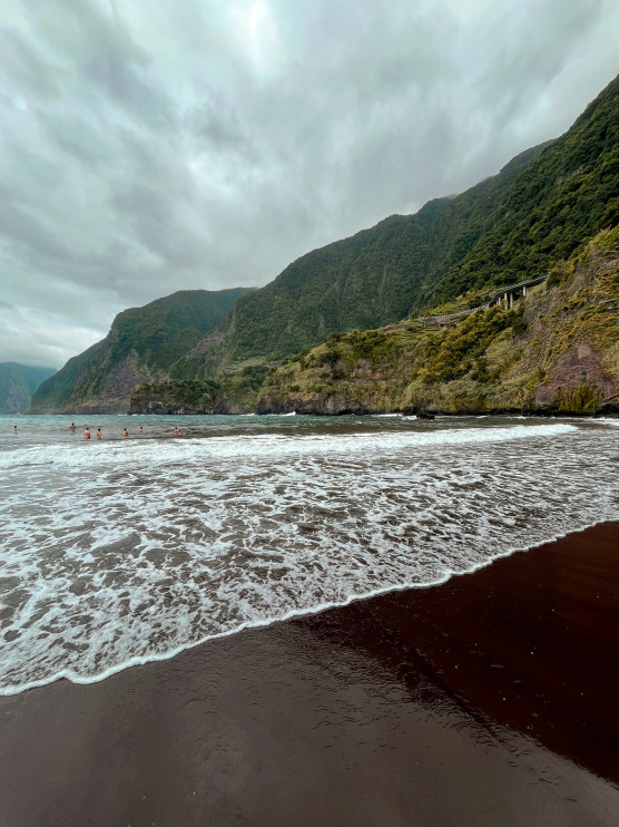 Seixal Beach/photo Unsplash Alexandra Darlau