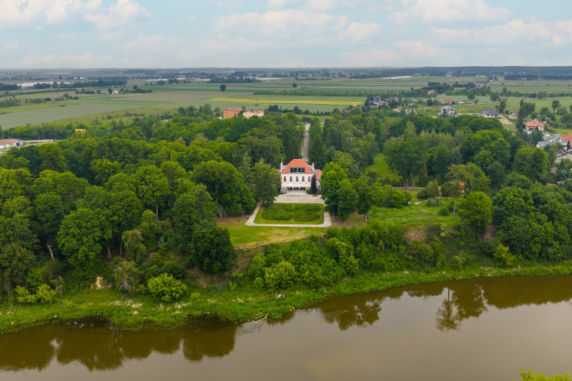 Smoszewo Palace / Poland Sotheby’s International Realty