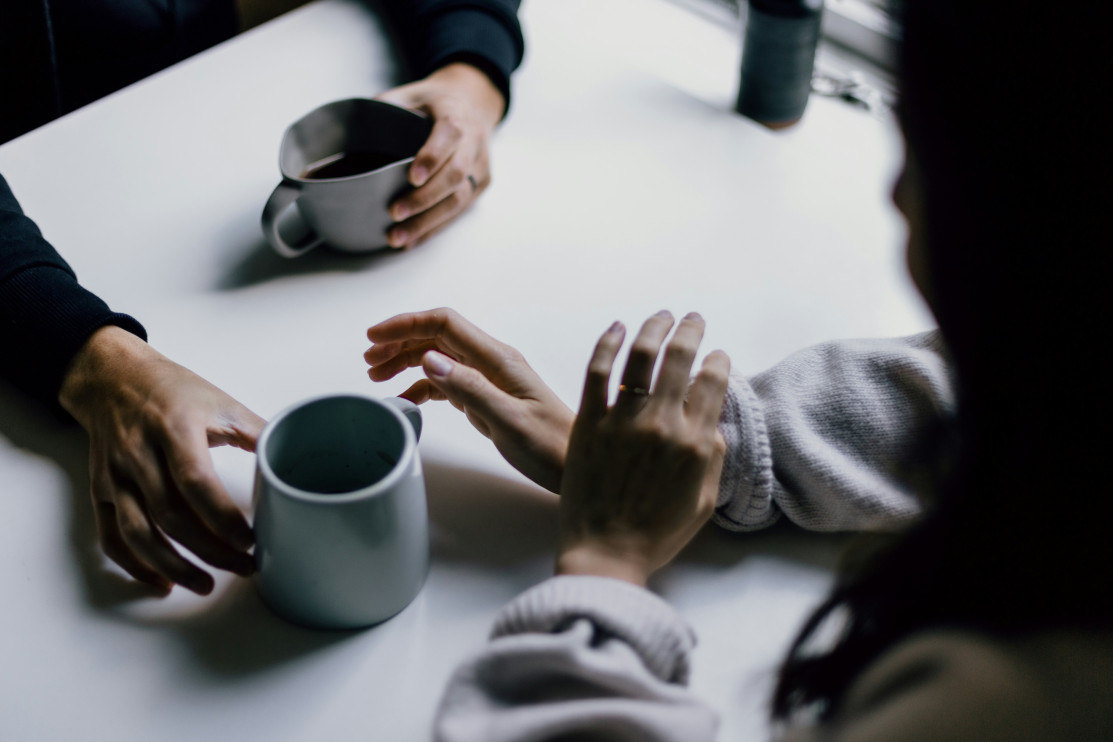 Banksying: When Love Quietly Disappears / Photo: Unsplash Priscilla Du Preez 🇨🇦